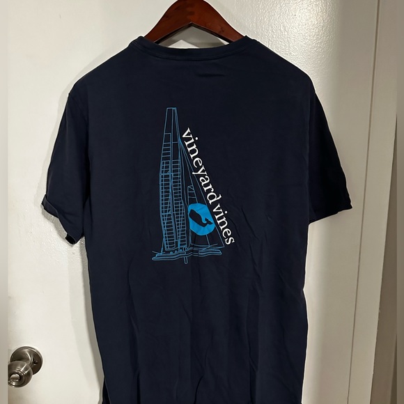 Vineyard Vines Crewneck Tee, Size L - Picture 1 of 4